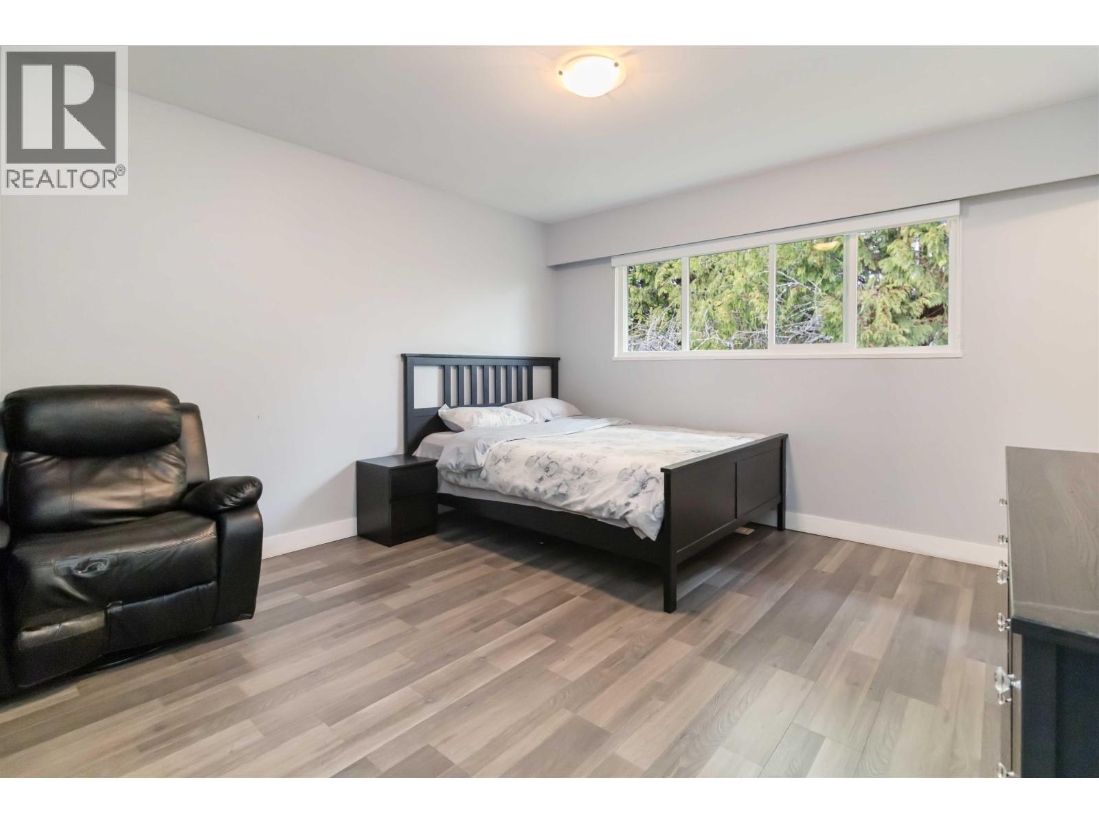 5237 12 AVENUE, Tsawwassen