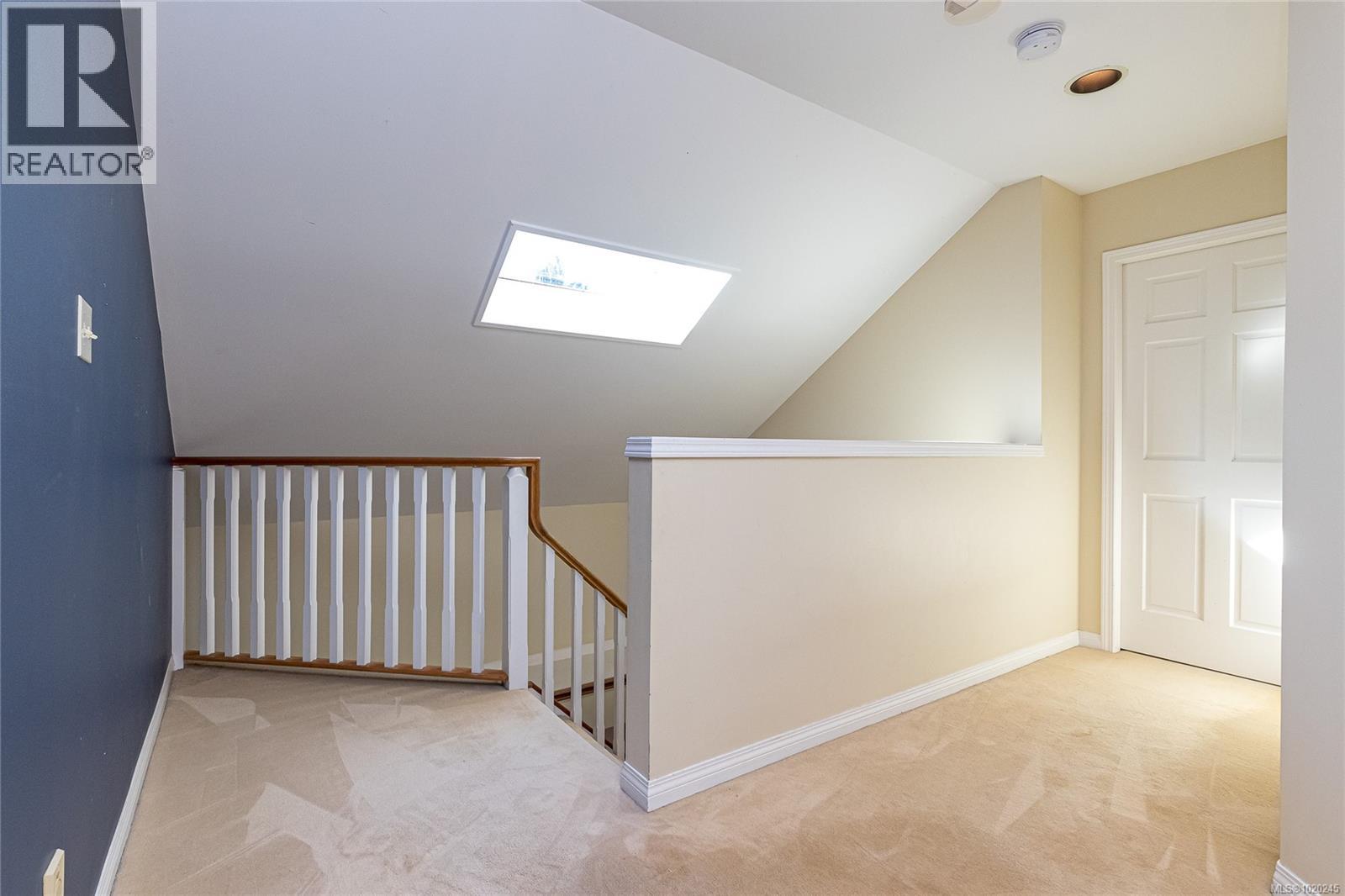  3910 Gibson Court, Saanich