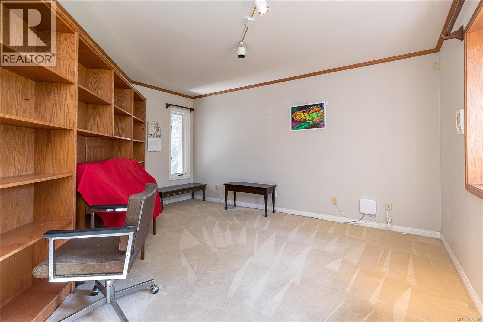  3910 Gibson Court, Saanich