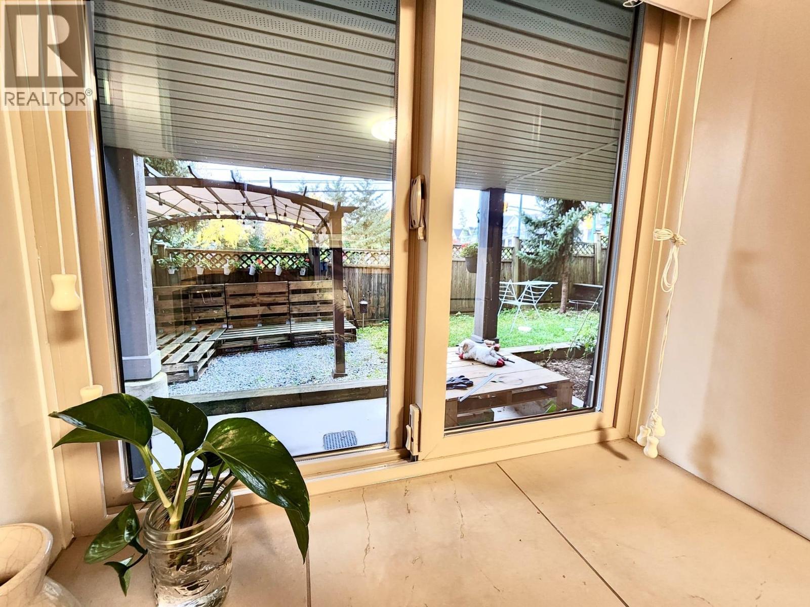 1424 DUCHESS STREET, Coquitlam