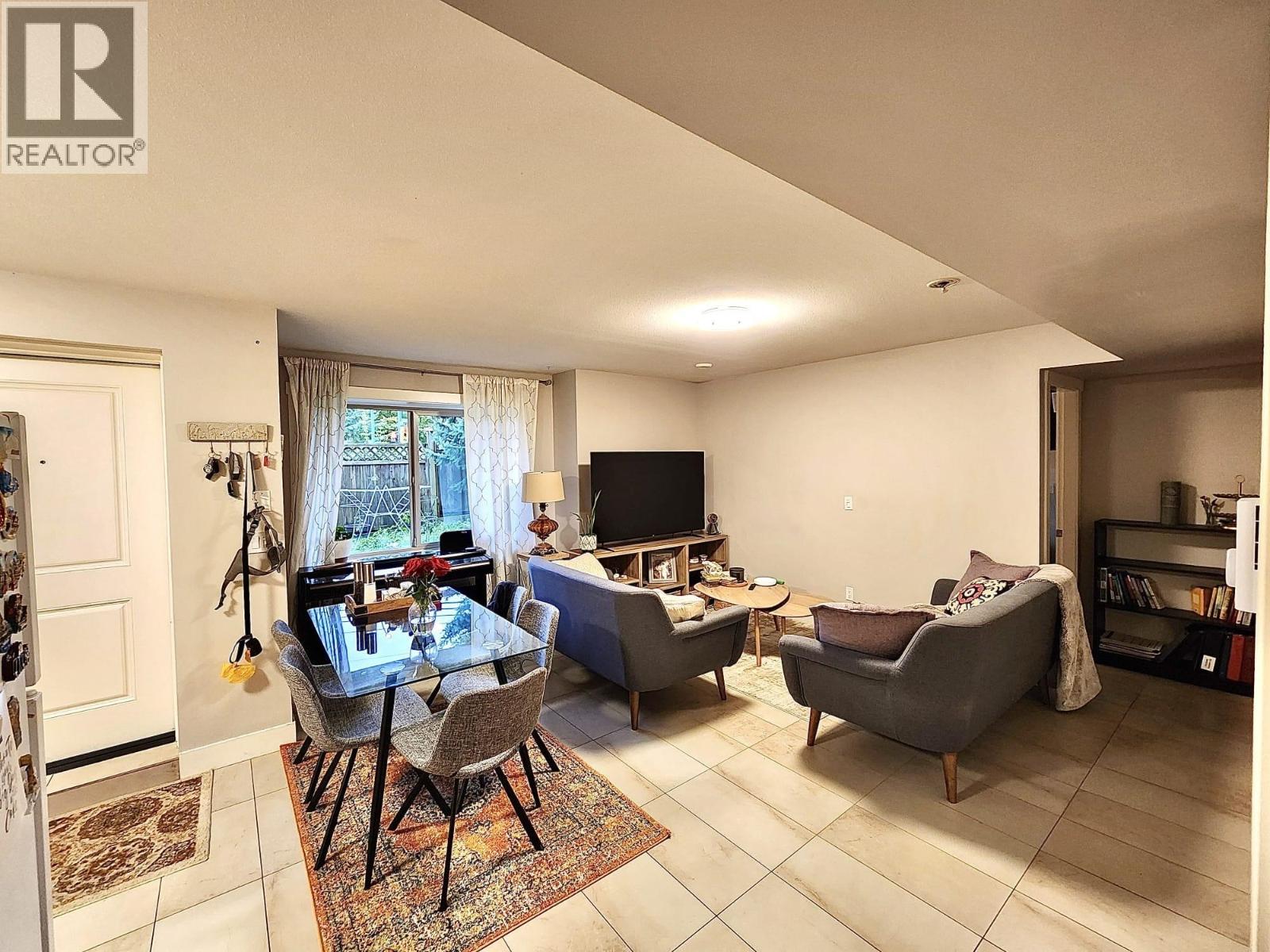 1424 DUCHESS STREET, Coquitlam