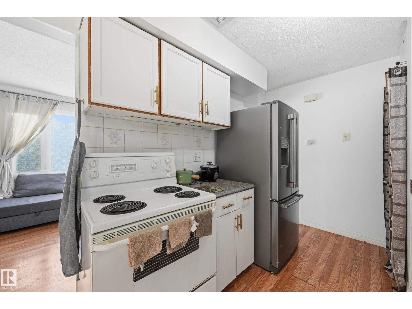 #4 14310 80 ST NW, Edmonton