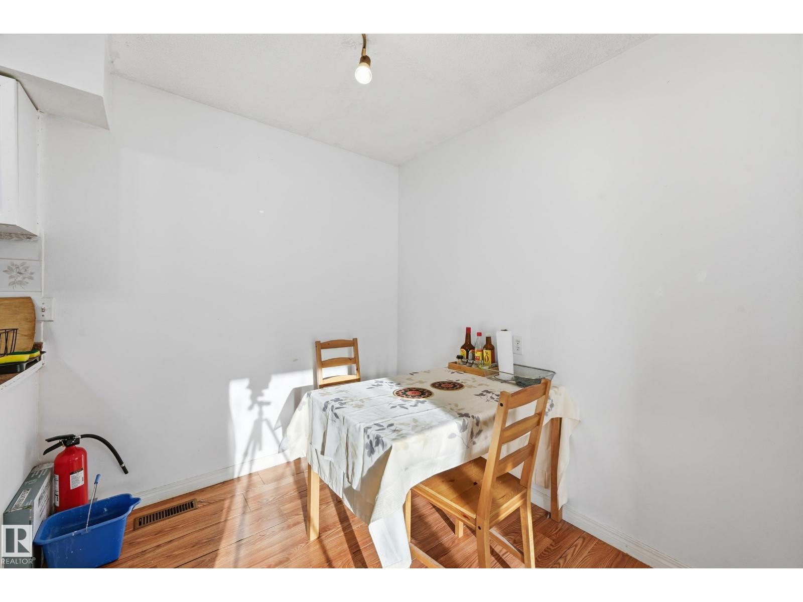 #4 14310 80 ST NW, Edmonton