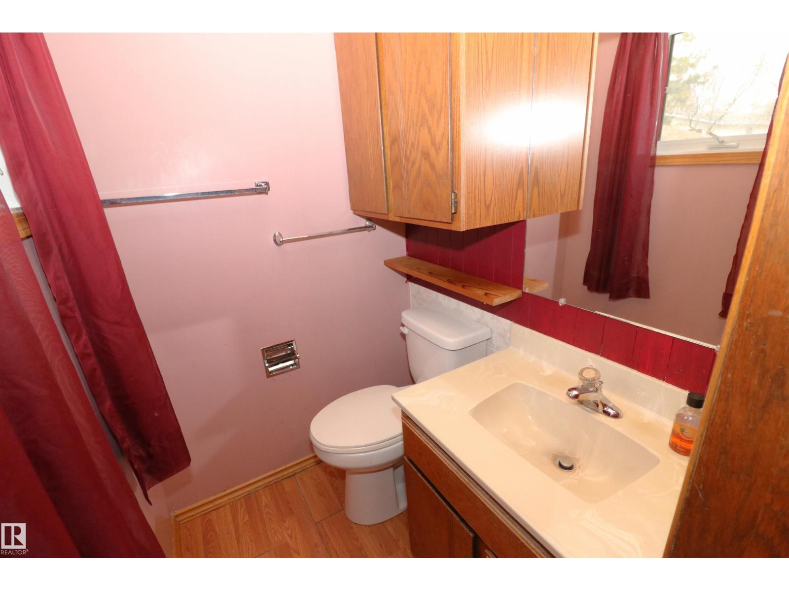 1049 MCDERMID DR, Sherwood Park