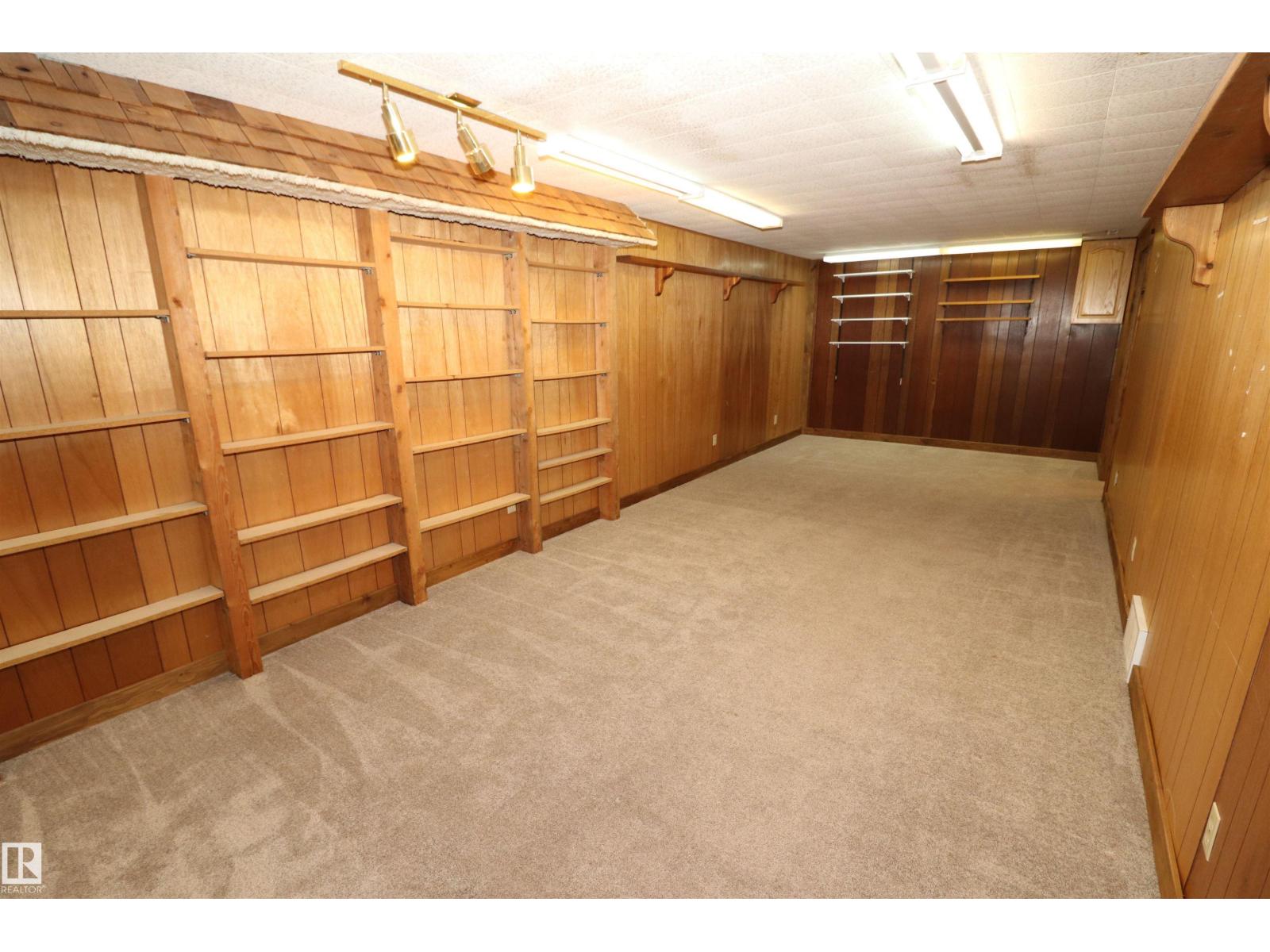 1049 MCDERMID DR, Sherwood Park