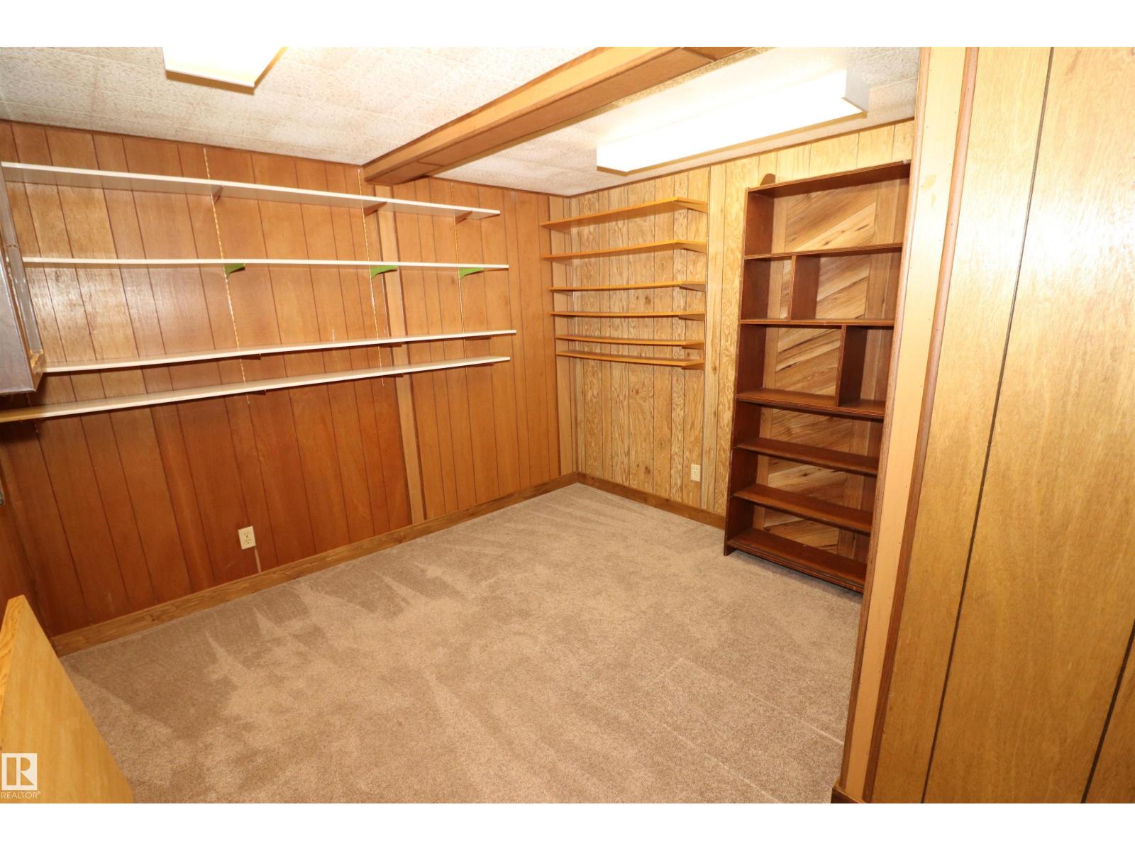 1049 MCDERMID DR, Sherwood Park