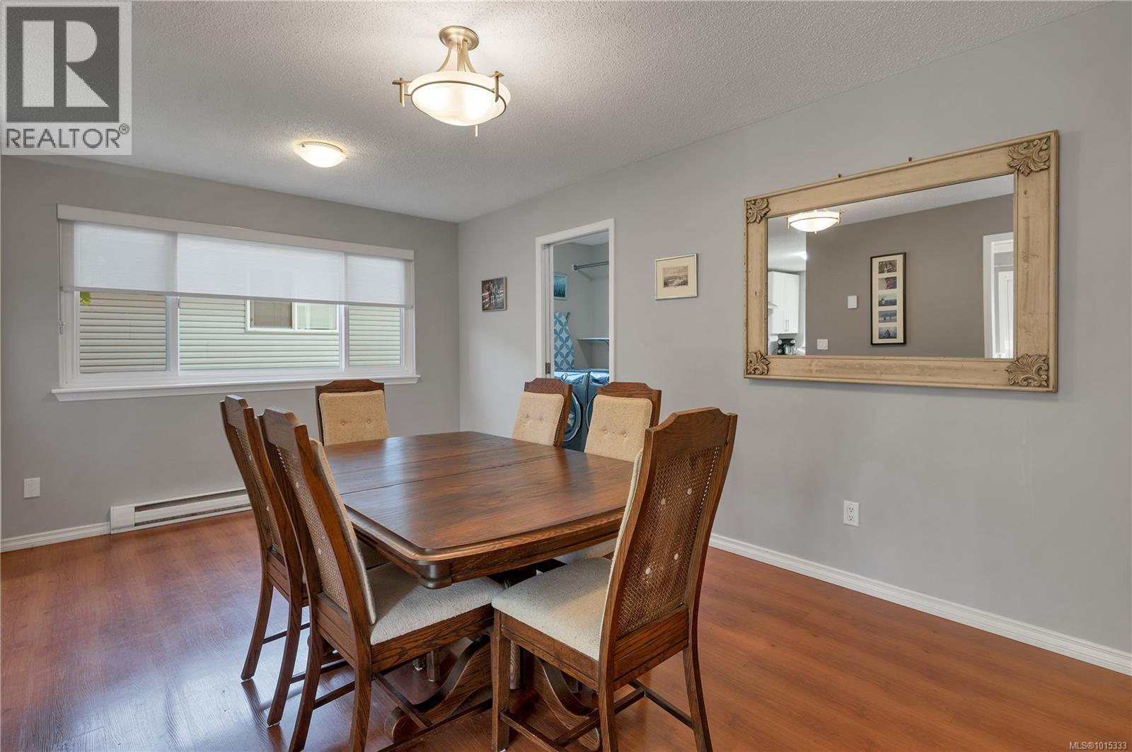 468 Raza Pl, Campbell River