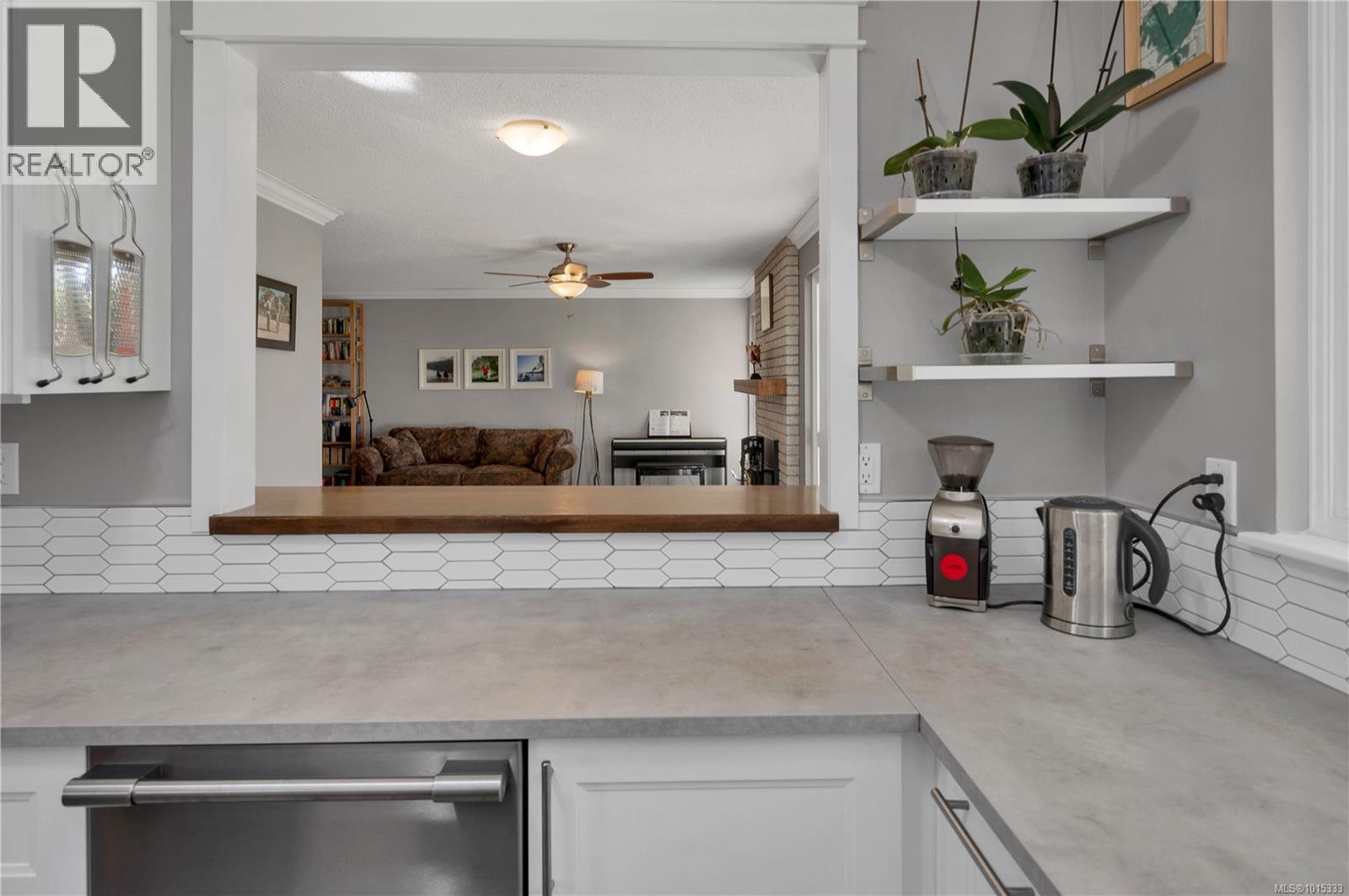 468 Raza Pl, Campbell River