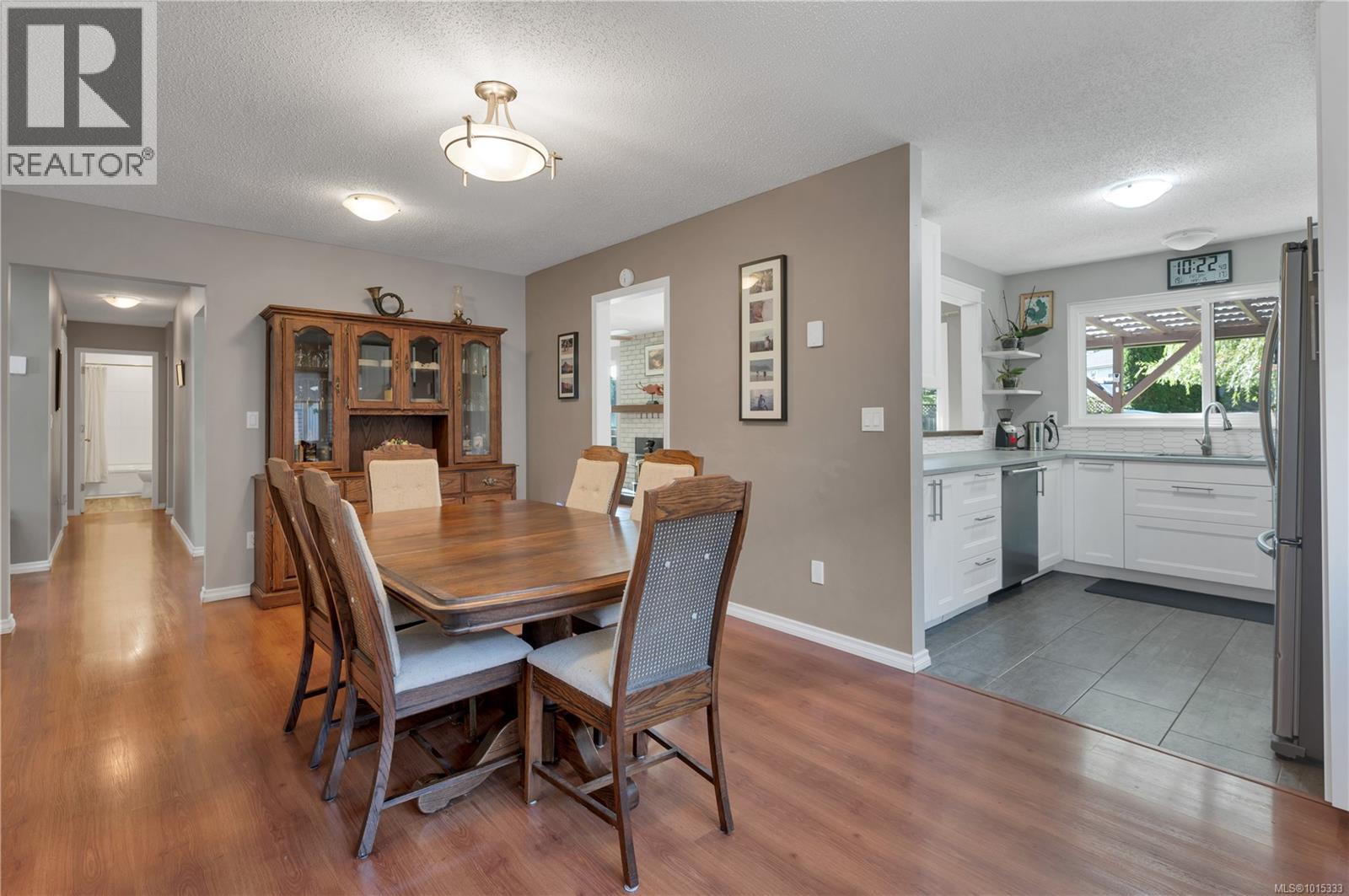 468 Raza Pl, Campbell River