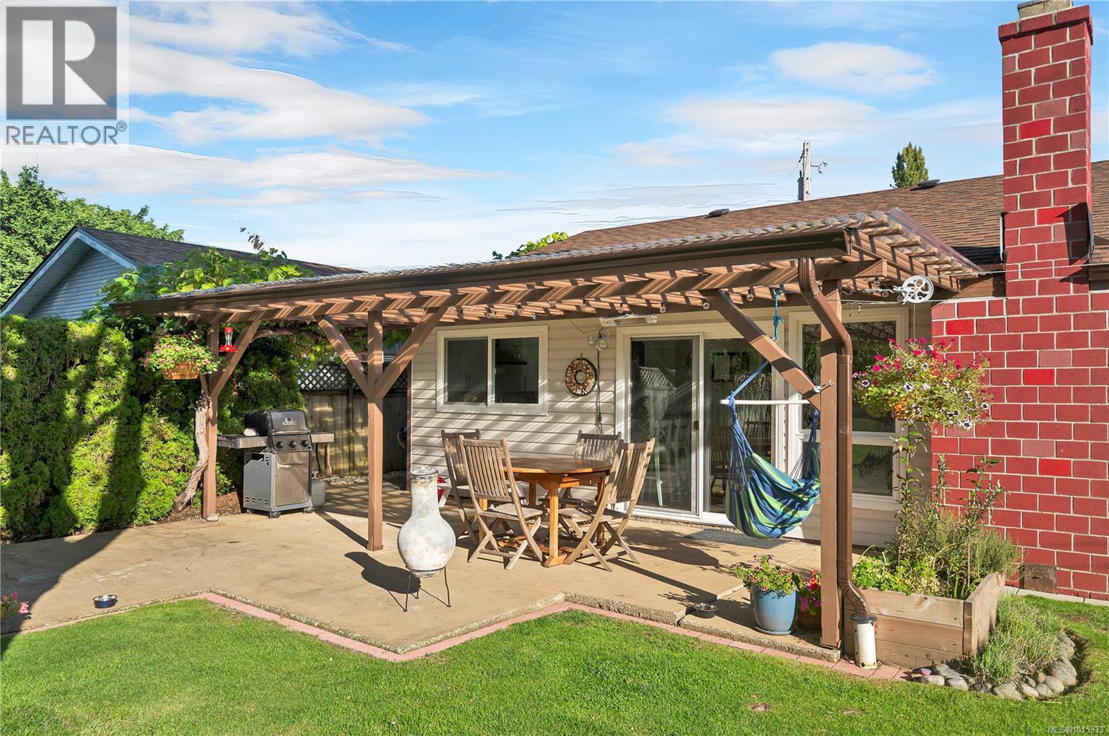 468 Raza Pl, Campbell River