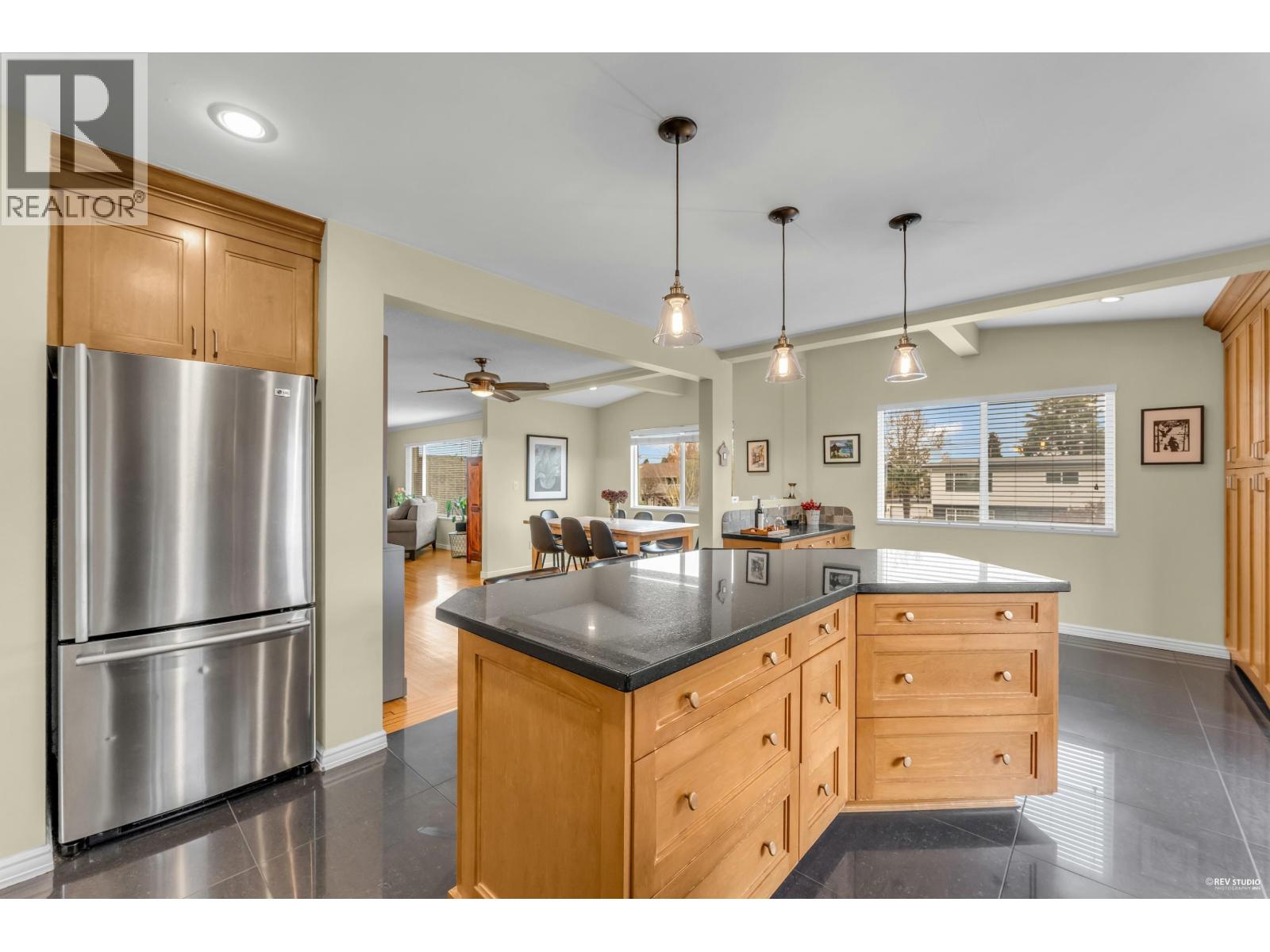 5814 GROVE Avenue, Delta