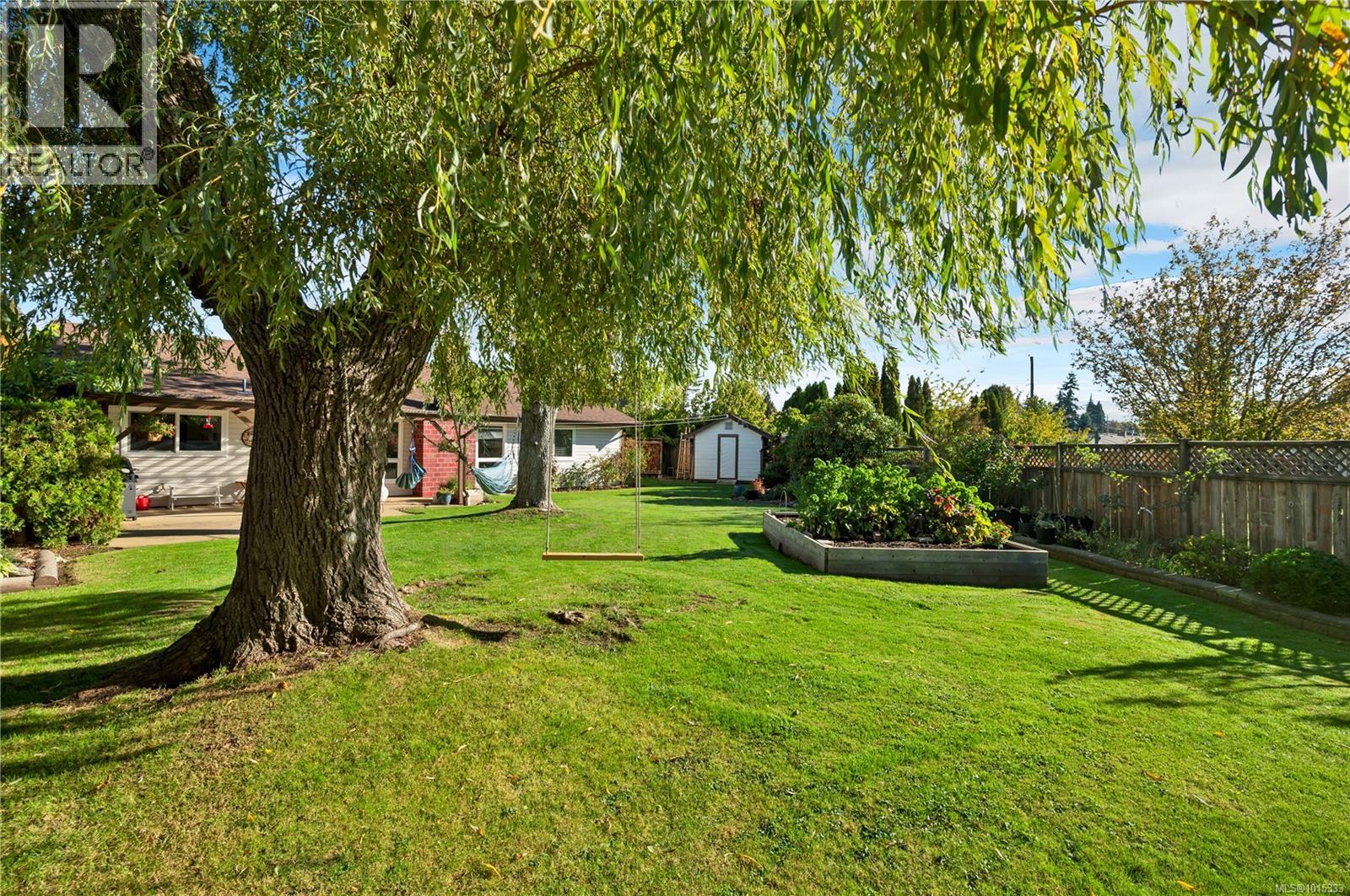 468 Raza Pl, Campbell River