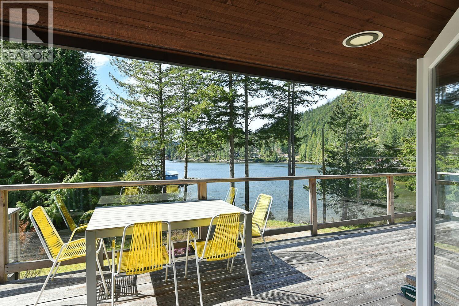 13248 PORTERS ROAD, Madeira Park