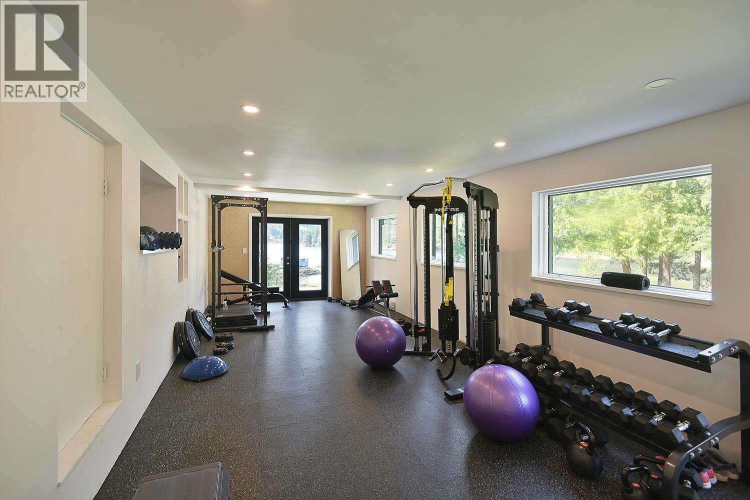 13248 PORTERS ROAD, Madeira Park