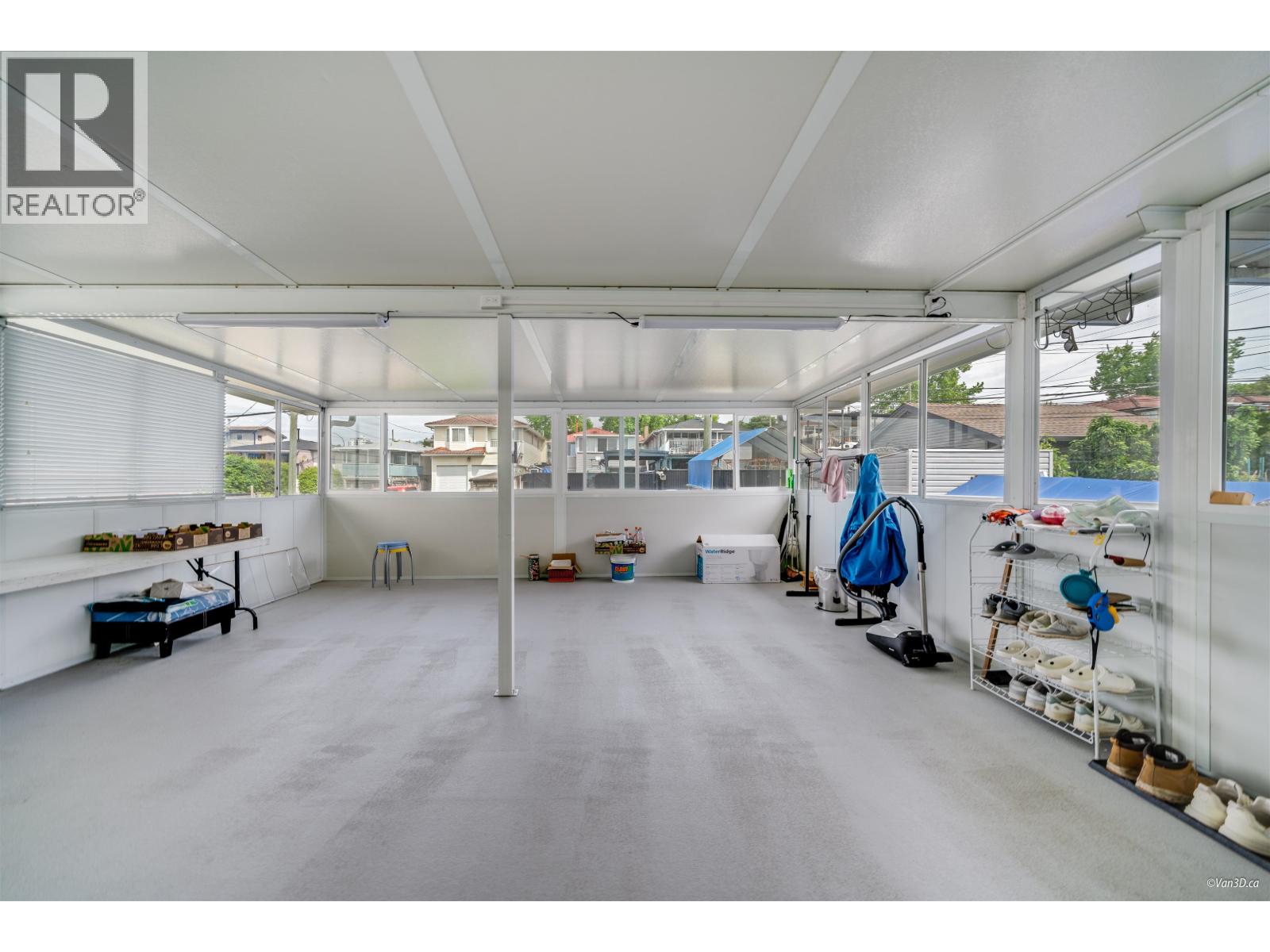 3881 NAPIER STREET, Burnaby