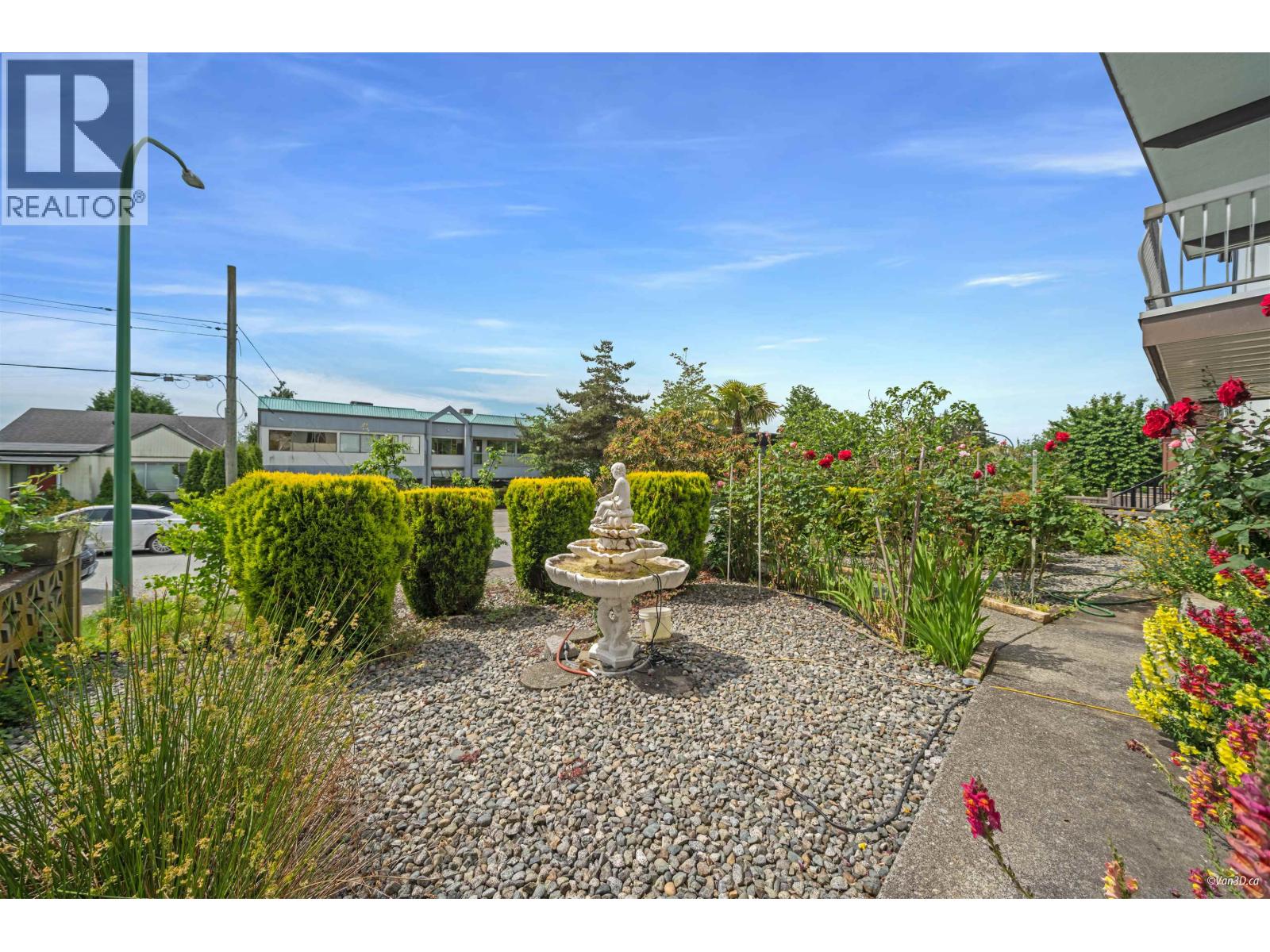 3881 NAPIER STREET, Burnaby