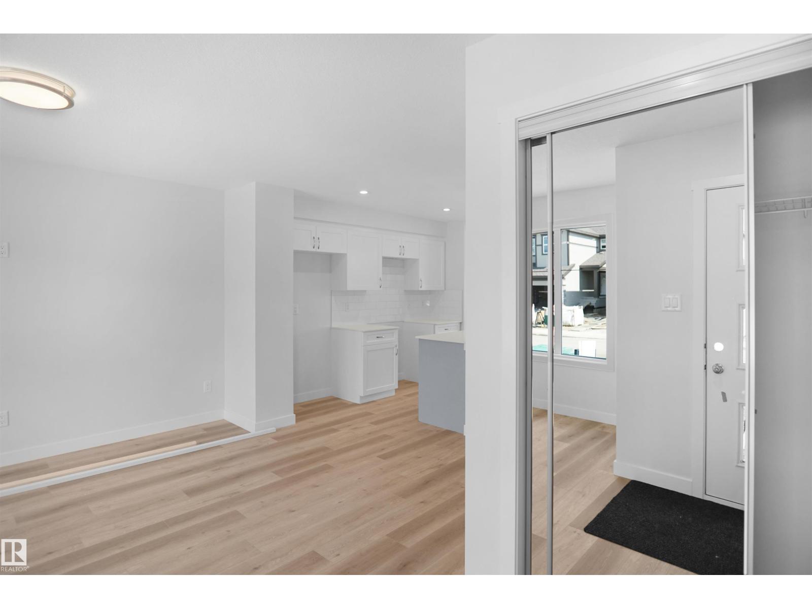 20831 16 AV NW, Edmonton