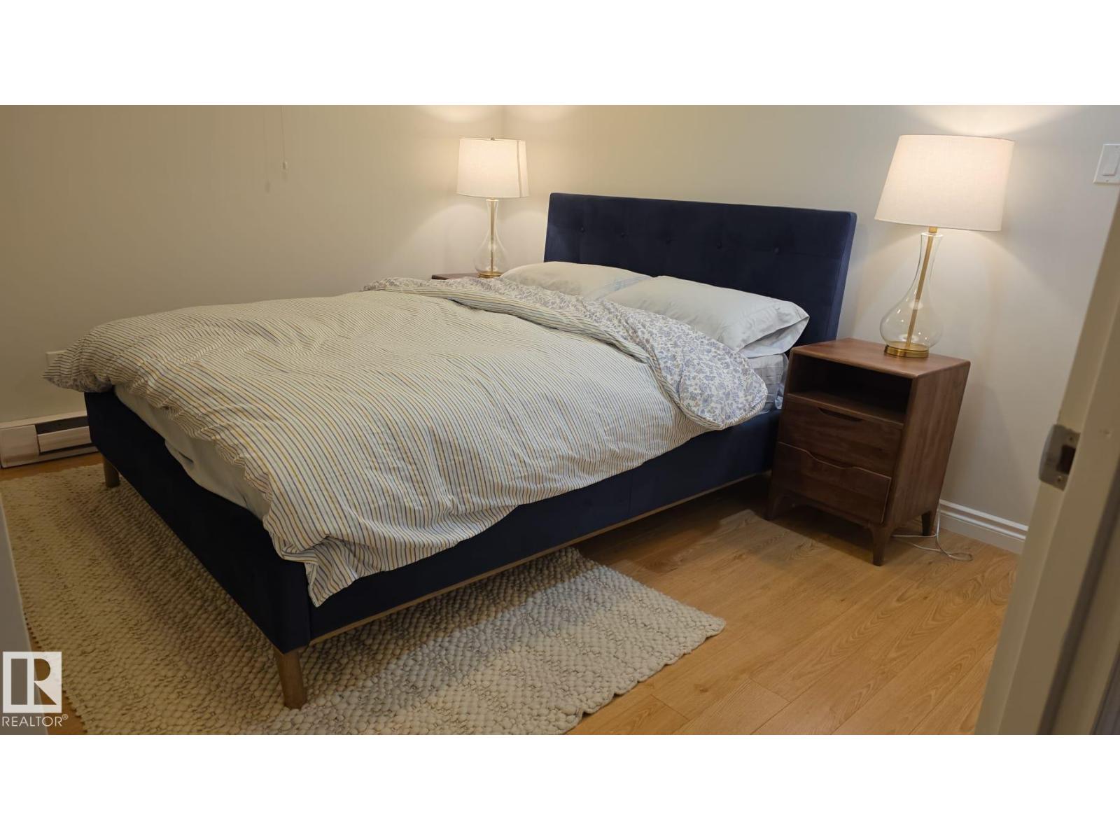 6511 95 AV NW, Edmonton