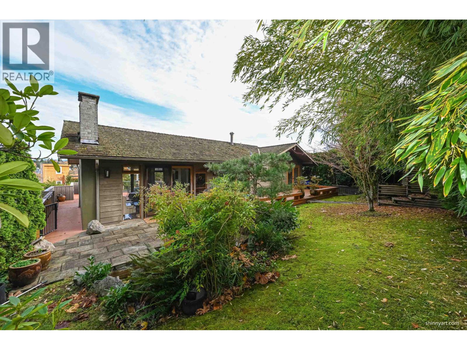 4729 PATON STREET, Vancouver