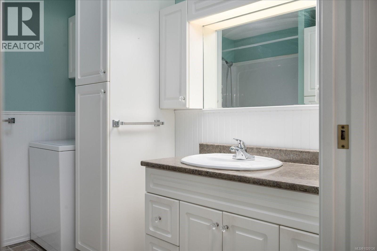 6 219 Bagshaw St, Parksville