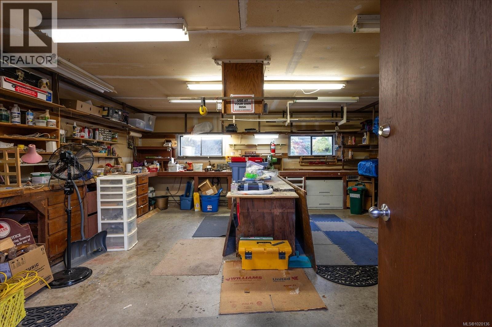 6 219 Bagshaw St, Parksville