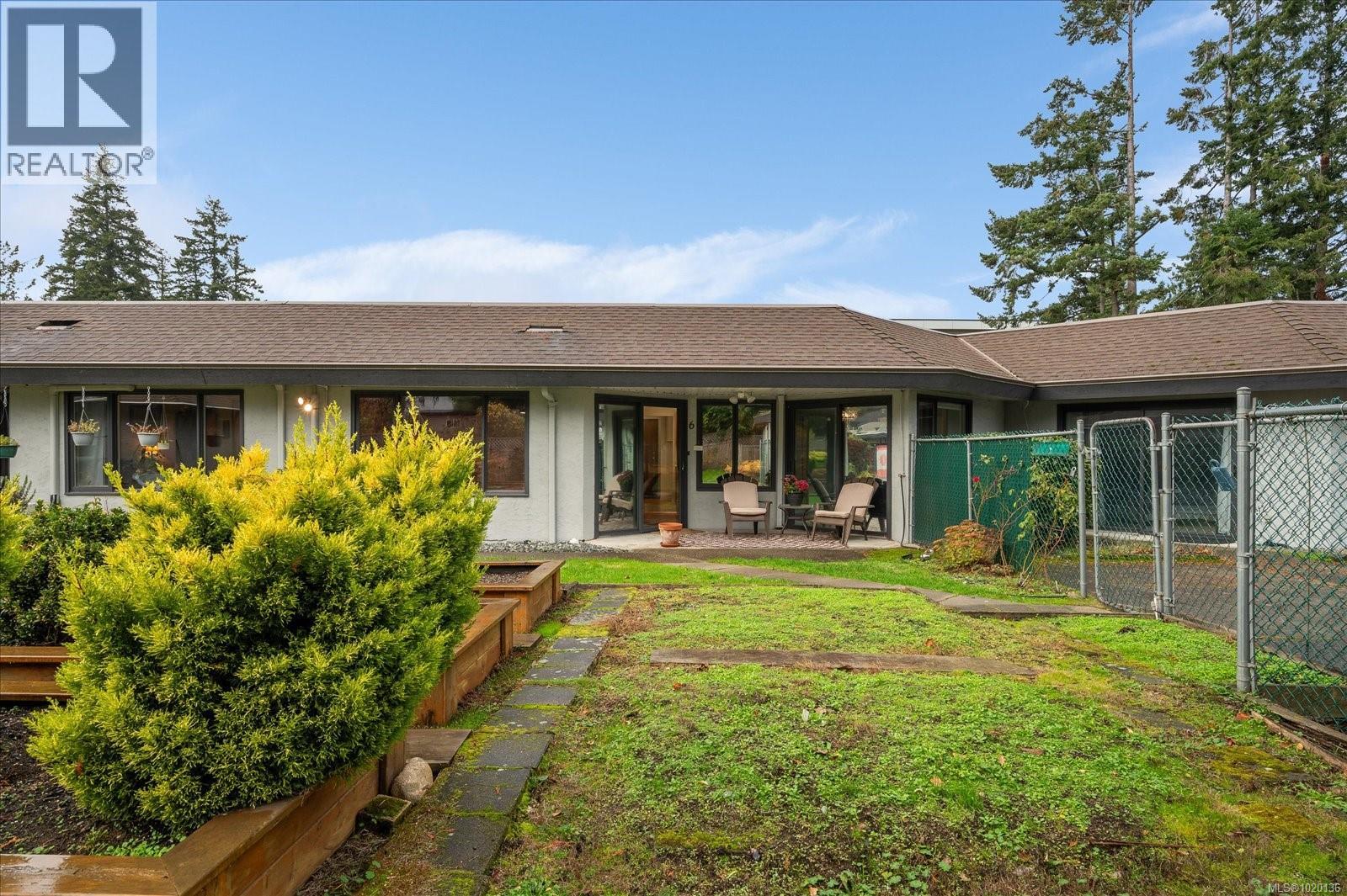 6 219 Bagshaw St, Parksville