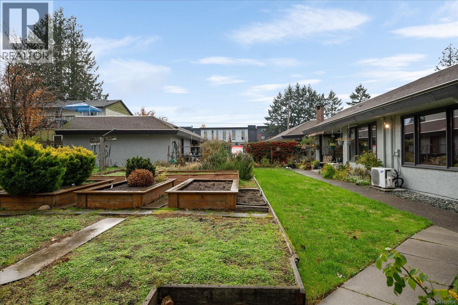 6 219 Bagshaw St, Parksville