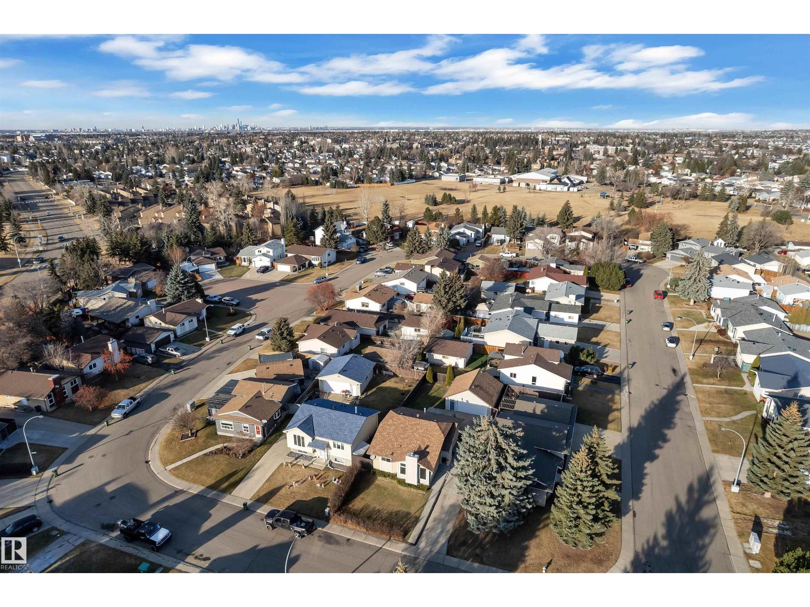 3808 17A AV NW, Edmonton