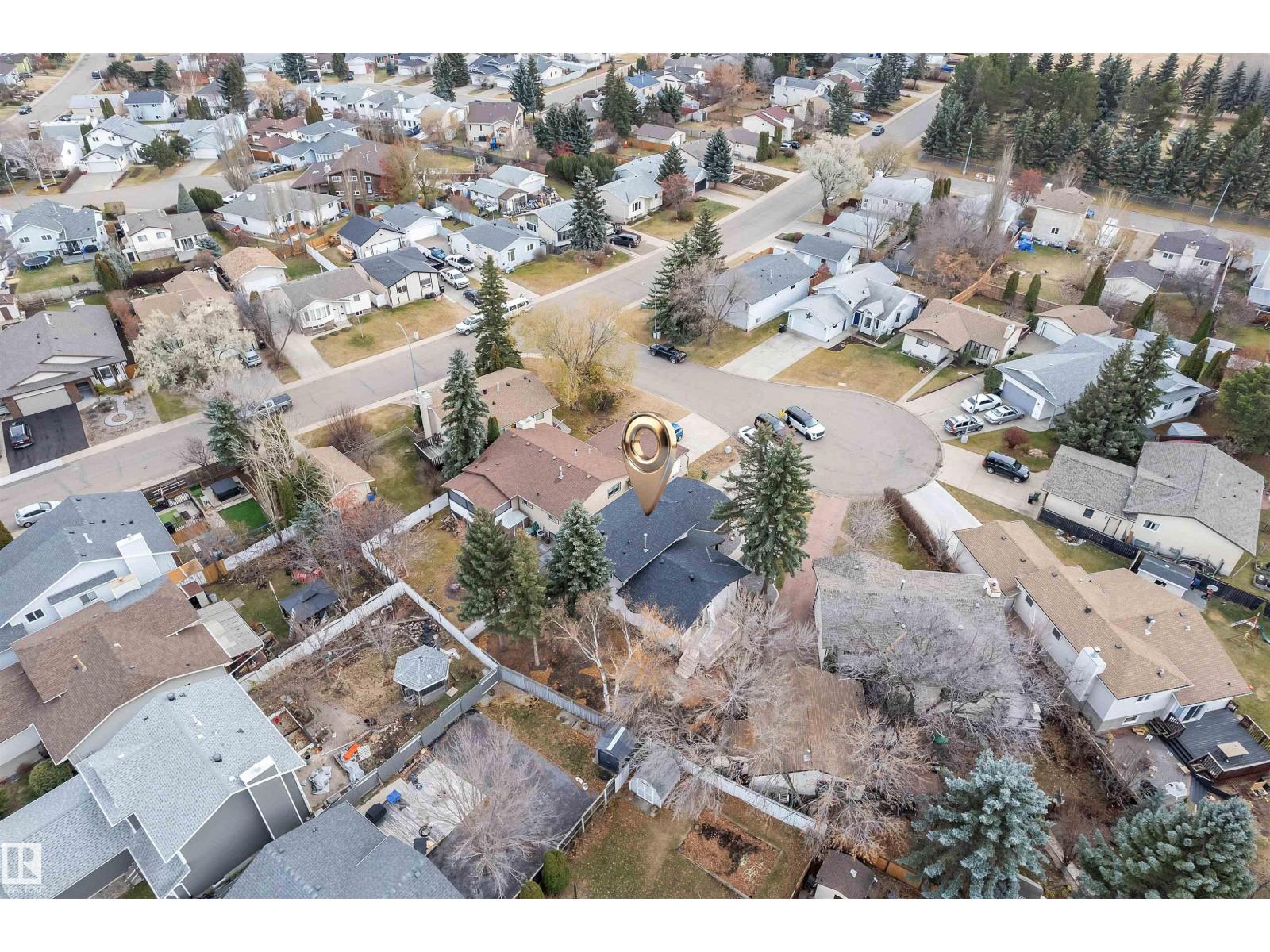 1136 49 ST NW, Edmonton