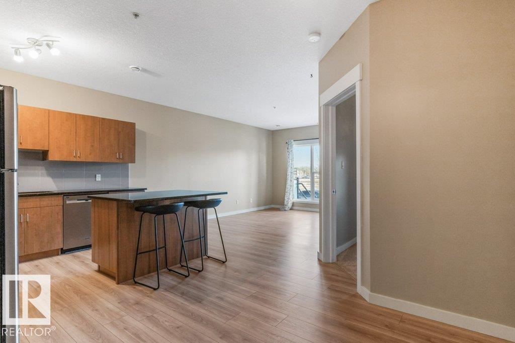 #114 10518 113 ST NW, Edmonton