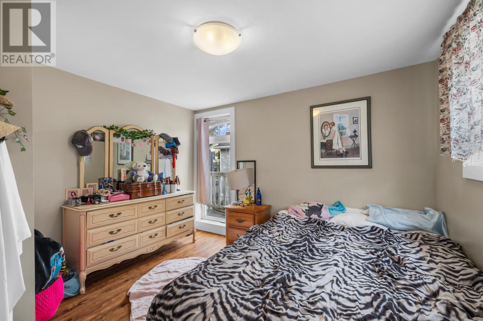 29 Ole King Square - 17