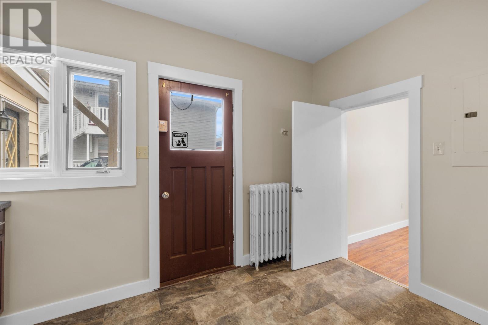 29 Ole King Square - 40