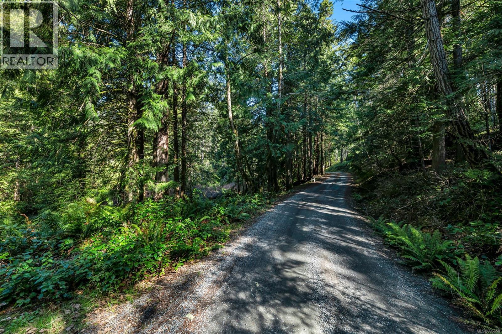 998 Gillespie Rd, Sooke