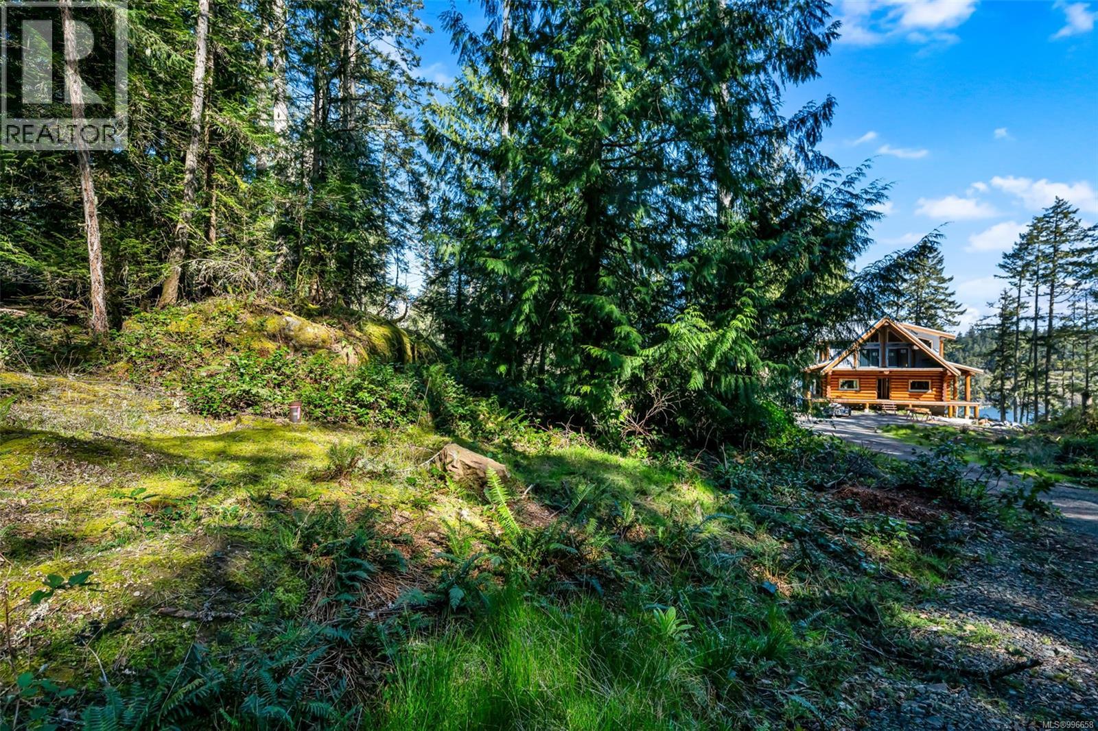 998 Gillespie Rd, Sooke