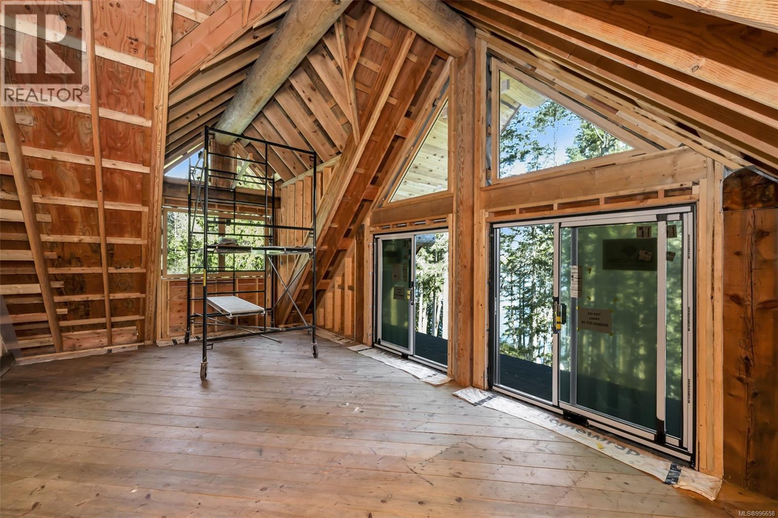 998 Gillespie Rd, Sooke