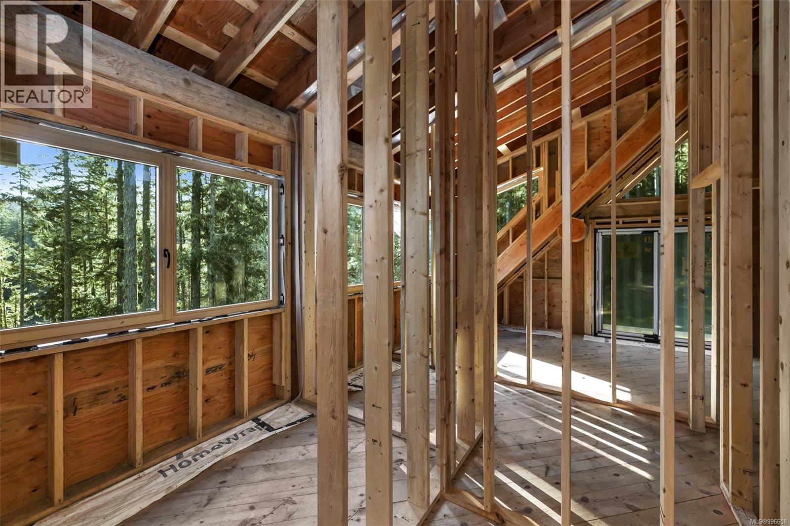 998 Gillespie Rd, Sooke