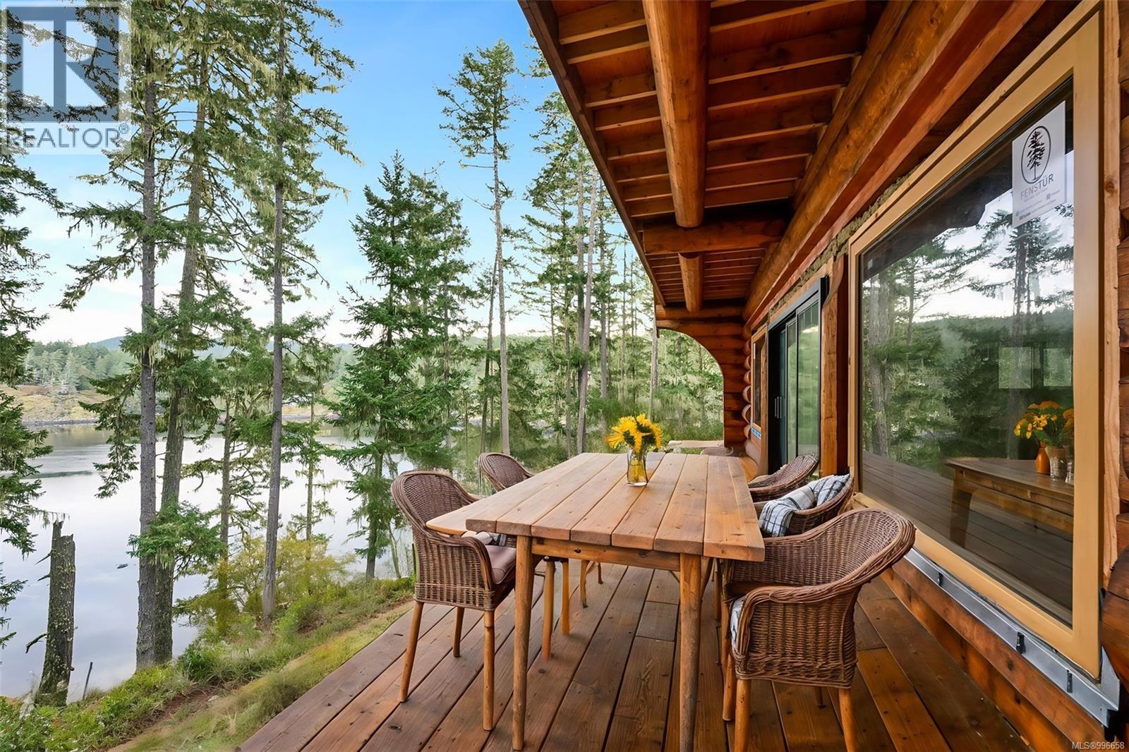 998 Gillespie Rd, Sooke