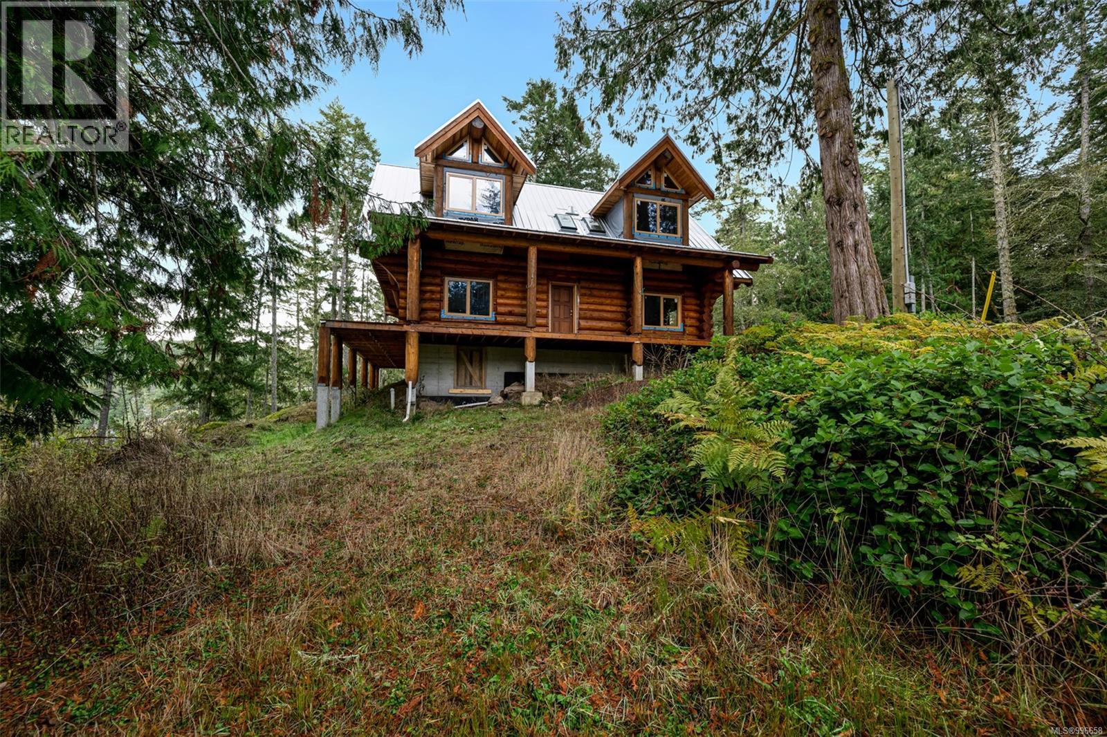 998 Gillespie Rd, Sooke