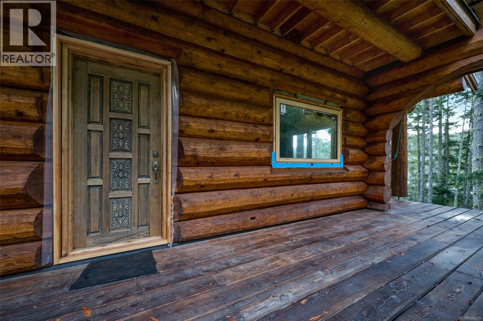 998 Gillespie Rd, Sooke