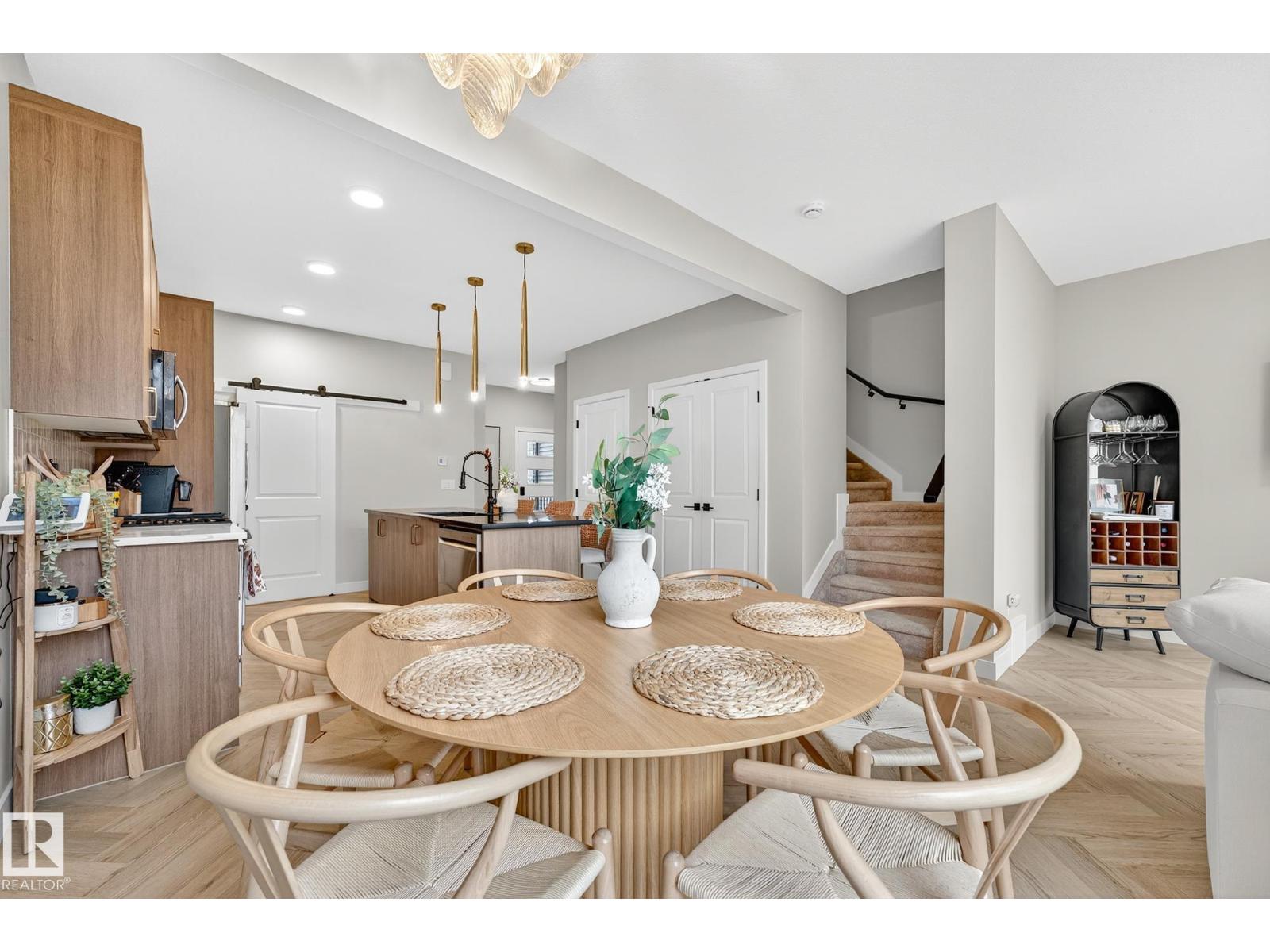 431 CONROY CR SW, Edmonton