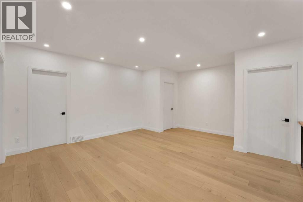 Single Family House for Sale in   Avenue SW Rutland Park Calgary 