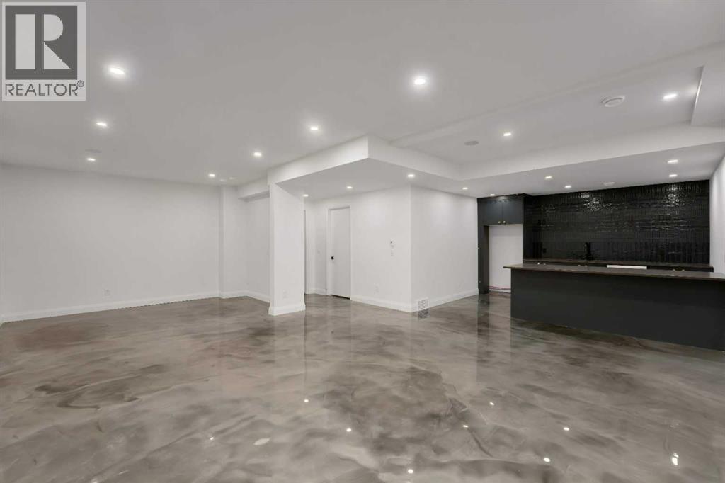 Single Family House for Sale in   Avenue SW Rutland Park Calgary 