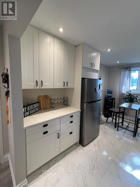 221 HIGHVIEW DRIVE - 15