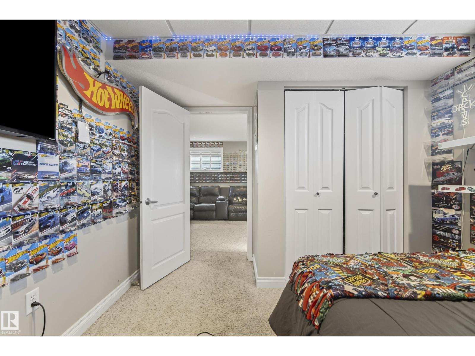 3203 49 ST, Beaumont