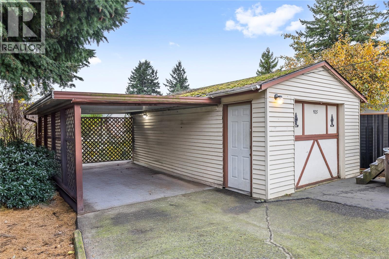 925 St. Andrews St, Nanaimo