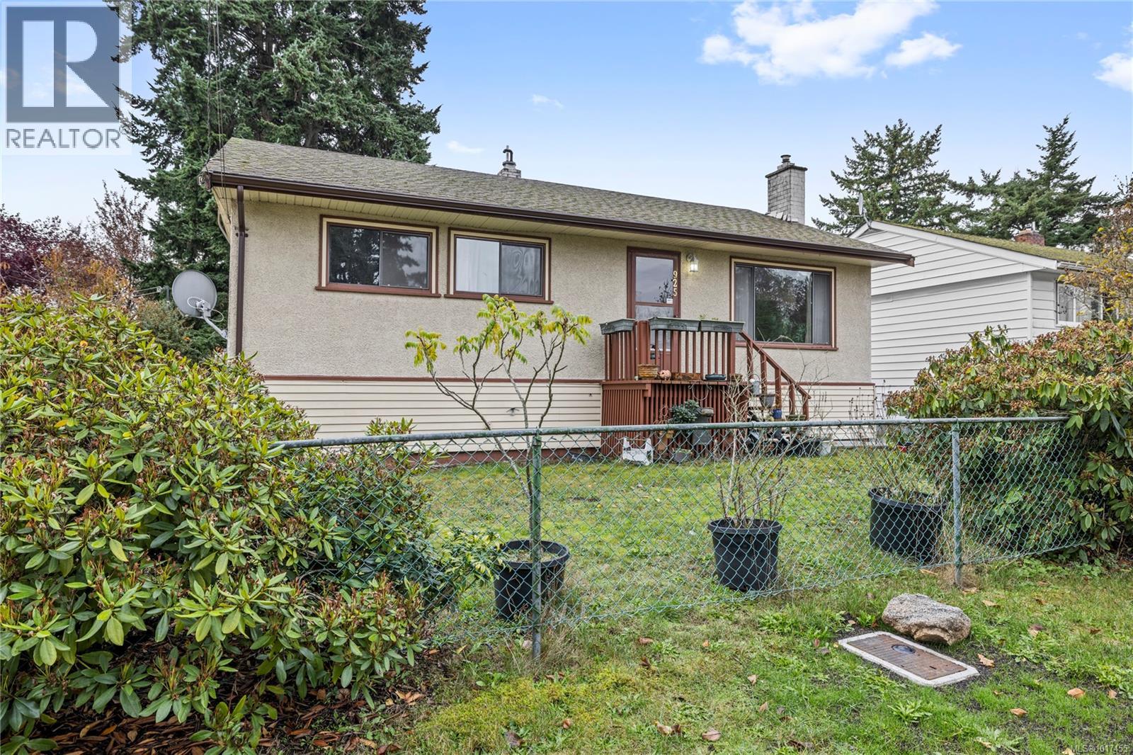 925 St. Andrews St, Nanaimo