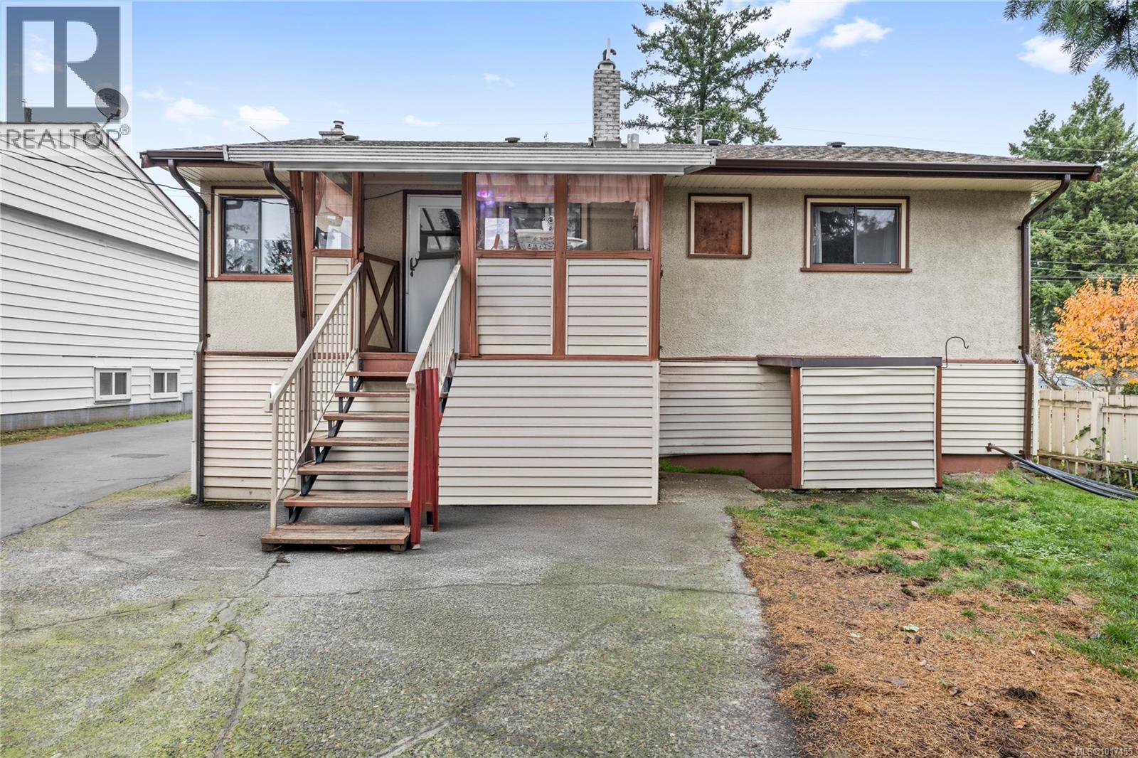 925 St. Andrews St, Nanaimo