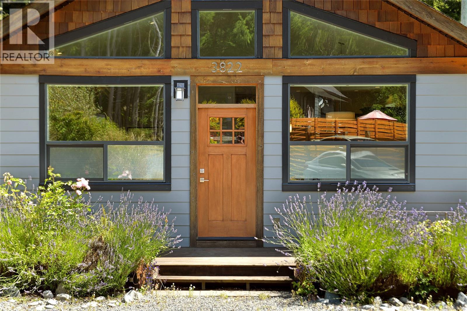  3822 TRAILHEAD Drive, Sooke