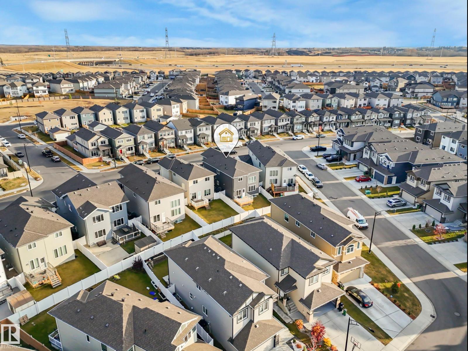 2412 14 AV NW, Edmonton