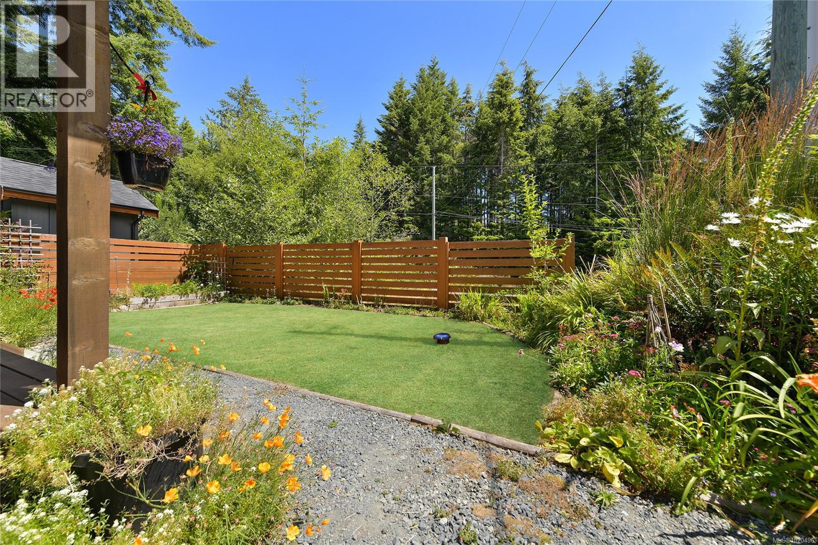  3822 TRAILHEAD Drive, Sooke